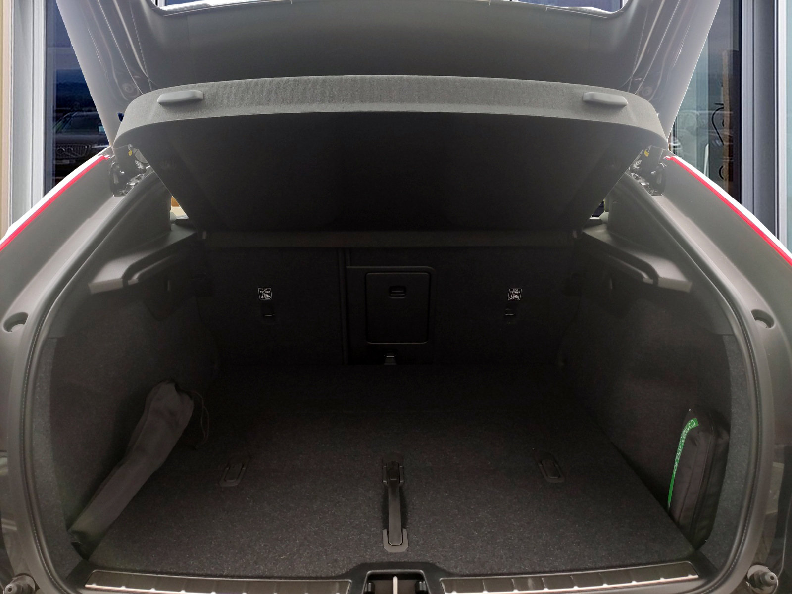 VOLVO C40 P6 Recharge Ultimate, Elektro, Vorführwagen, Automatik - 7