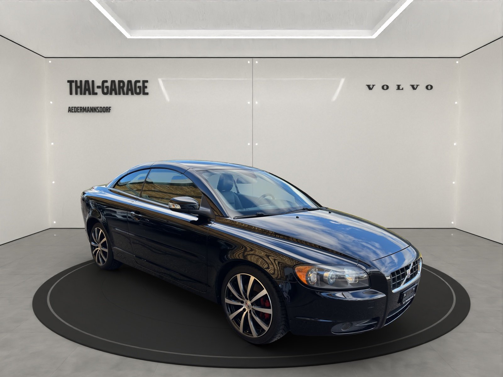 VOLVO C70 Cabriolet 2.5 20V T5 230 Summum, Essence, Occasion / Utilisé, Manuelle - 3