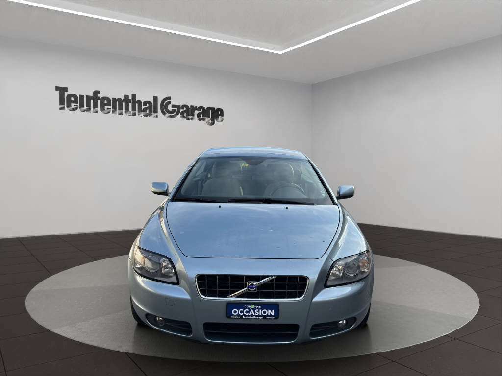 VOLVO C70 Cabriolet 2.4 20V 140 Momentum