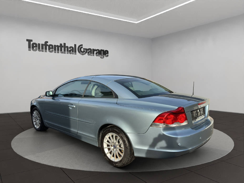 VOLVO C70 Cabriolet 2.4 20V 140 Momentum, Petrol, Second hand / Used, Manual - 6
