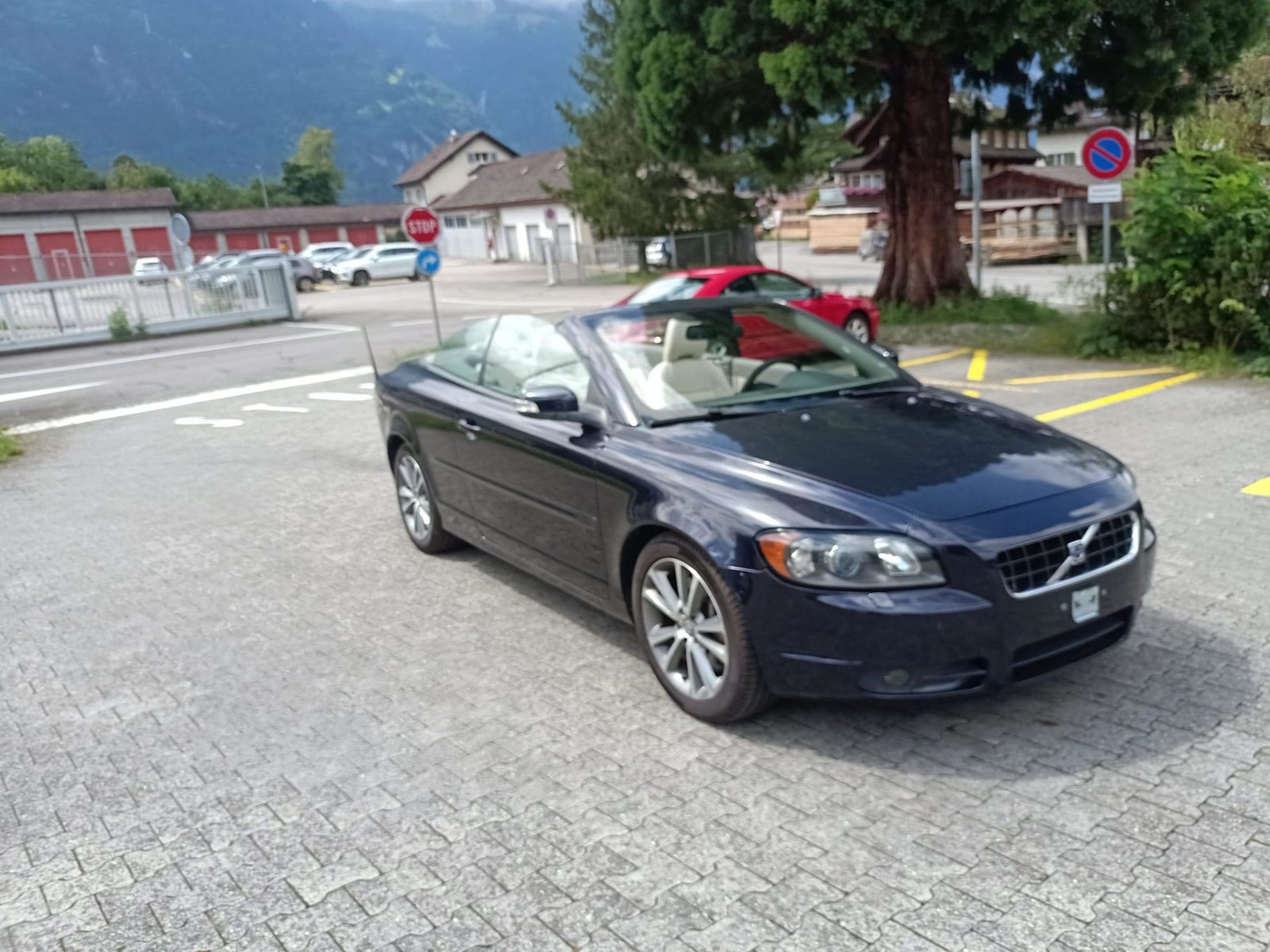 VOLVO C70 Cabriolet 2.5 20V T5 230 Summum, Essence, Occasion / Utilisé, Manuelle - 2