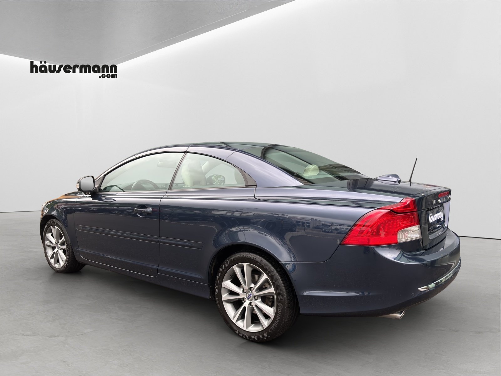 VOLVO C70 Cabriolet 2.0 D3 Summum, Diesel, Second hand / Used, Automatic - 3