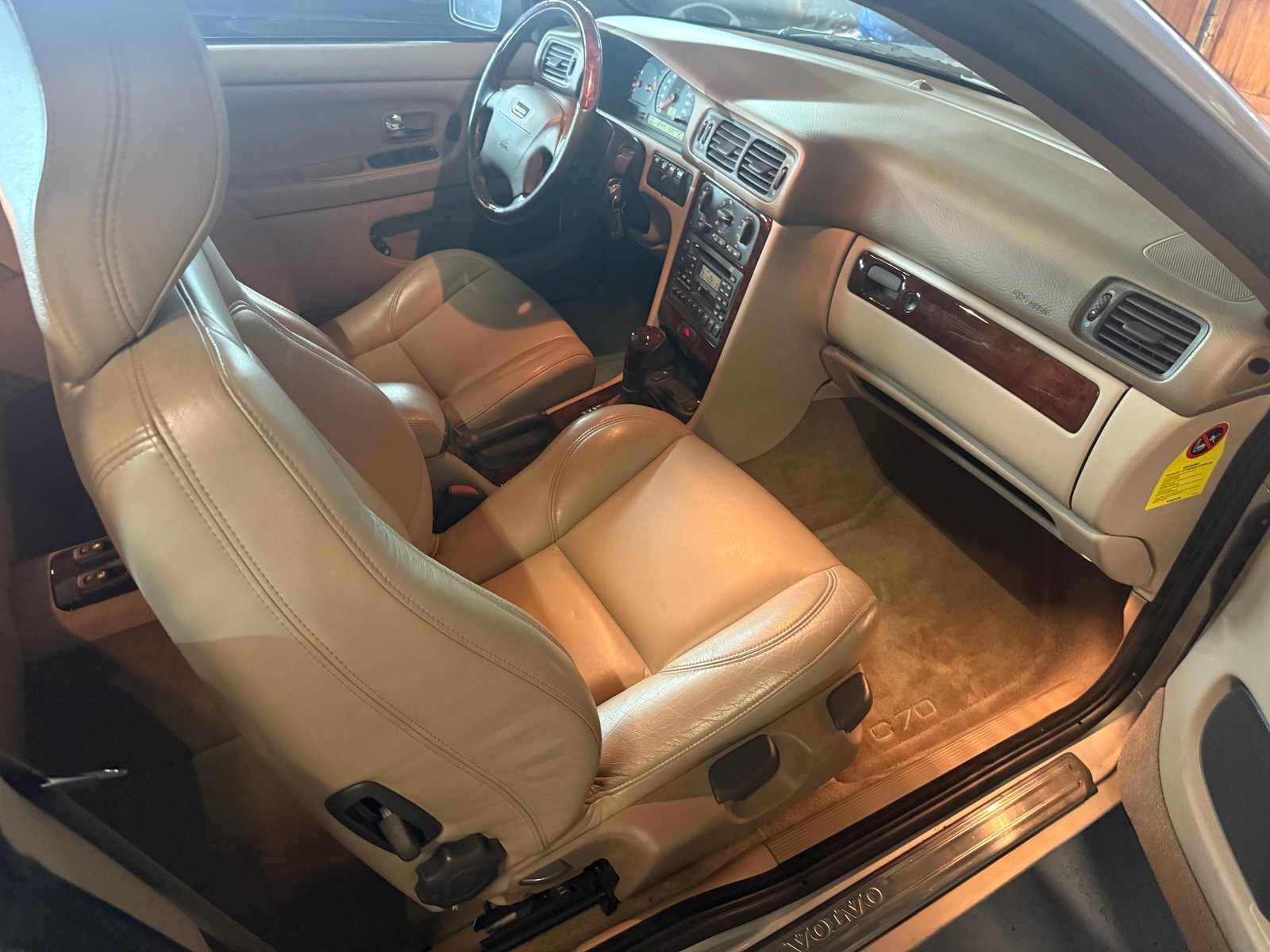 VOLVO C70 Cabriolet 2.4T, Petrol, Second hand / Used, Automatic - 7
