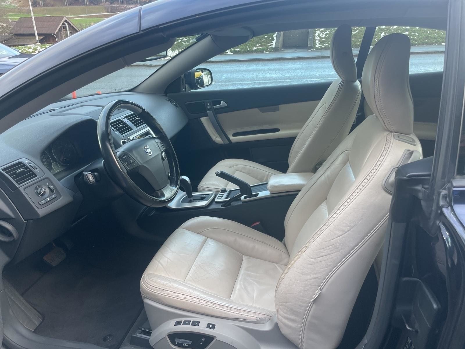 VOLVO C70 Cabriolet 2.5 20V T5 230 Momentum, Petrol, Second hand / Used, Automatic - 7