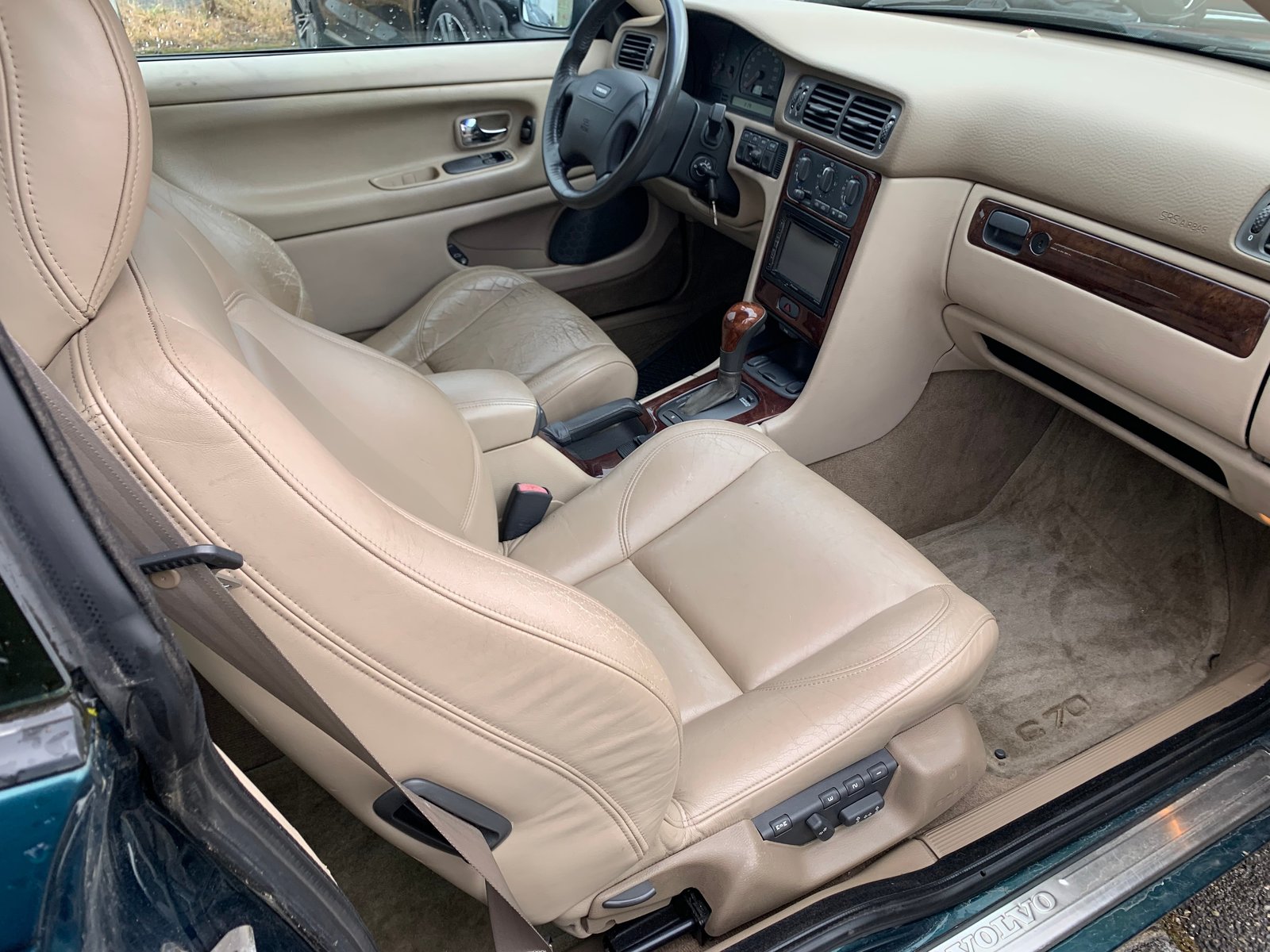 VOLVO C70 2.4T, Petrol, Second hand / Used, Manual - 7
