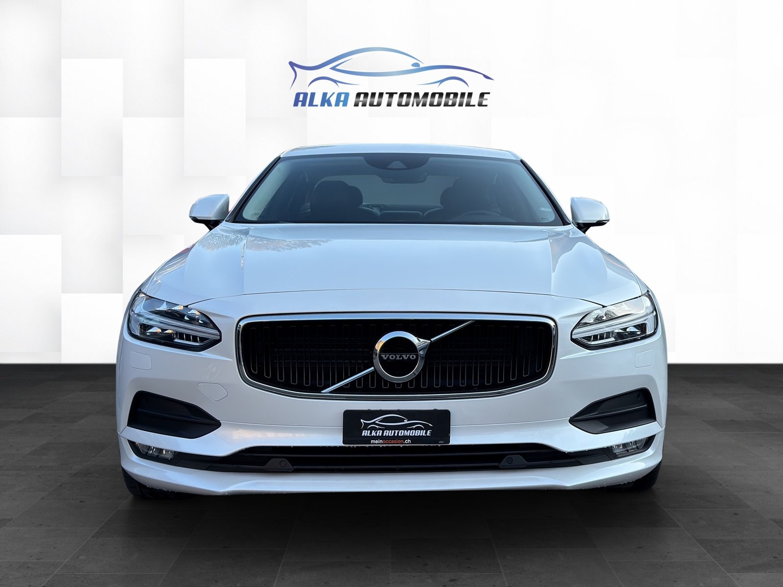 VOLVO D4 Momentum Geartronic, Diesel, Occasioni / Usate, Automatico - 2