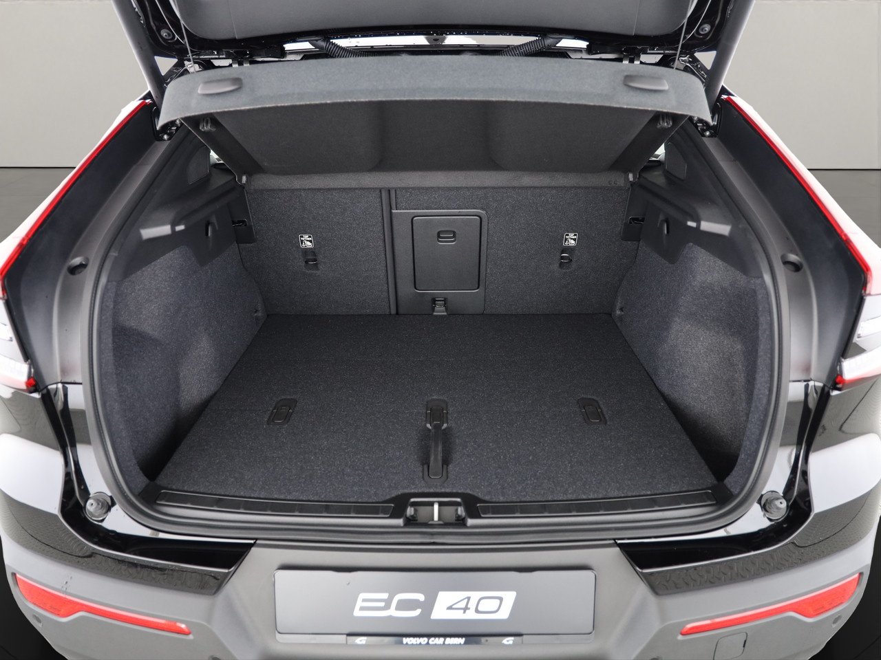 VOLVO EC40 Twin Ultra AWD XCENTRIC, Elektro, Neuwagen, Automat - 4