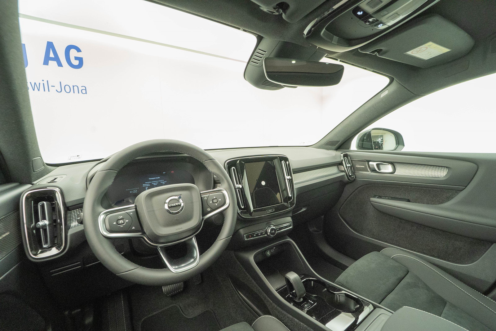 VOLVO EC40 Twin Performance Black Edition AWD, Elettrica, Auto nuove, Automatico - 7