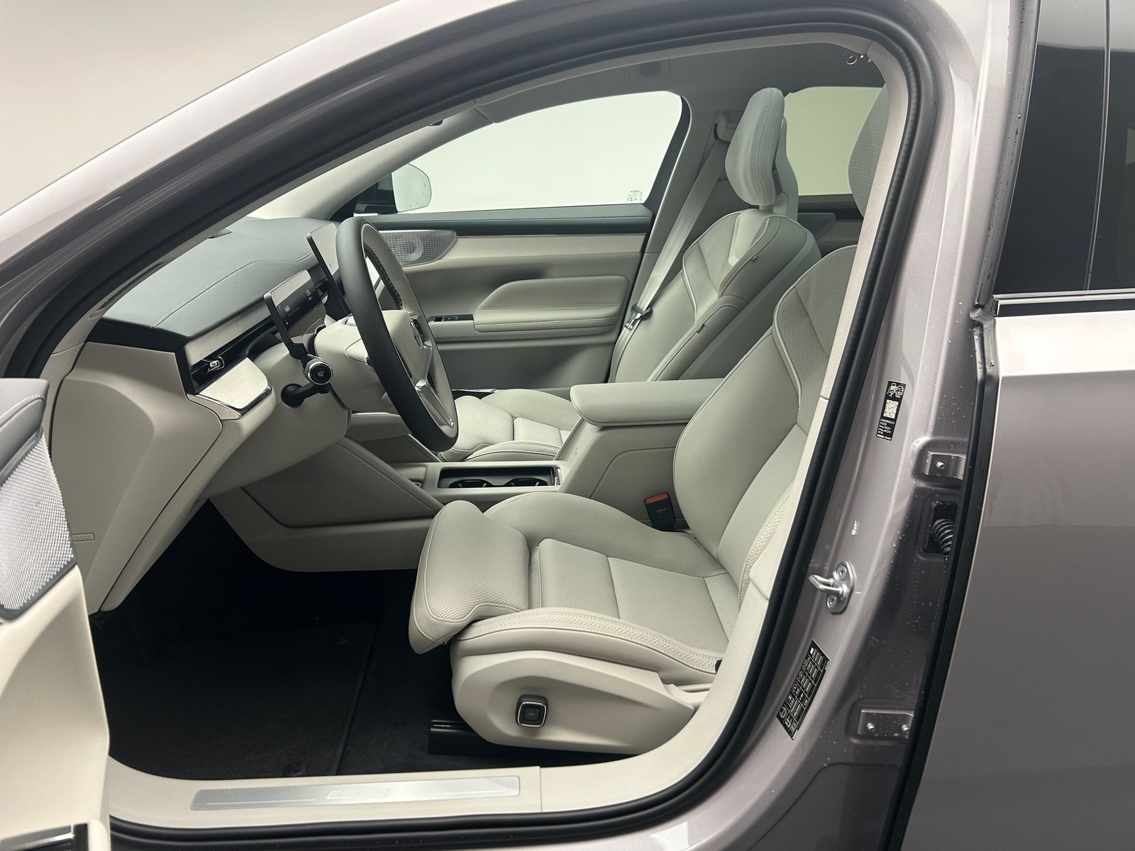 VOLVO ES90 Ultra, Electric, New car, Automatic - 7