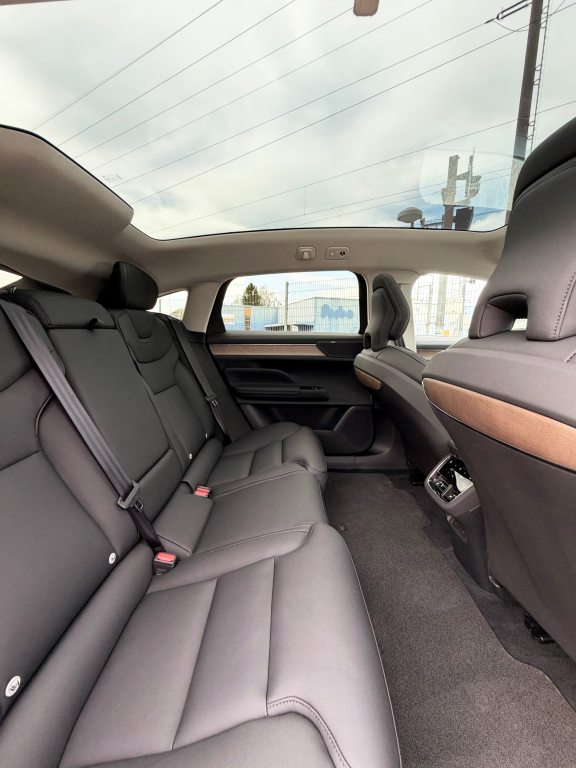 VOLVO ES90 Plus, Electric, Second hand / Used, Automatic - 6