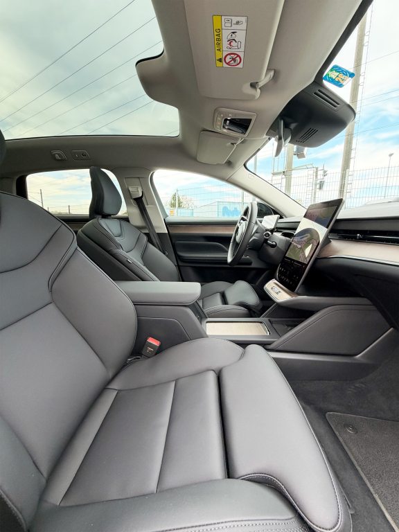VOLVO ES90 Plus, Electric, Second hand / Used, Automatic - 7