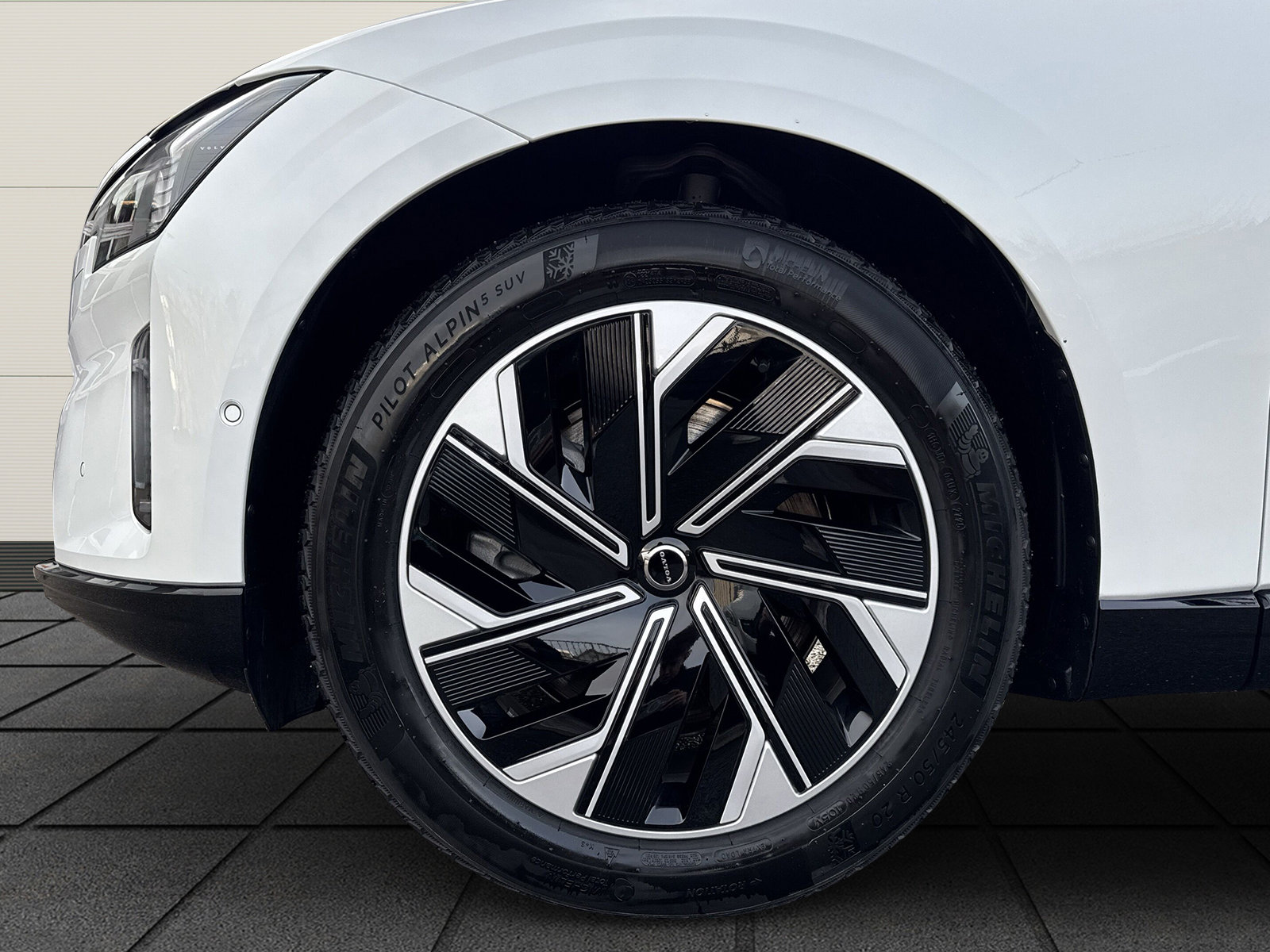 VOLVO ES90 Plus, Electric, Ex-demonstrator, Automatic - 5