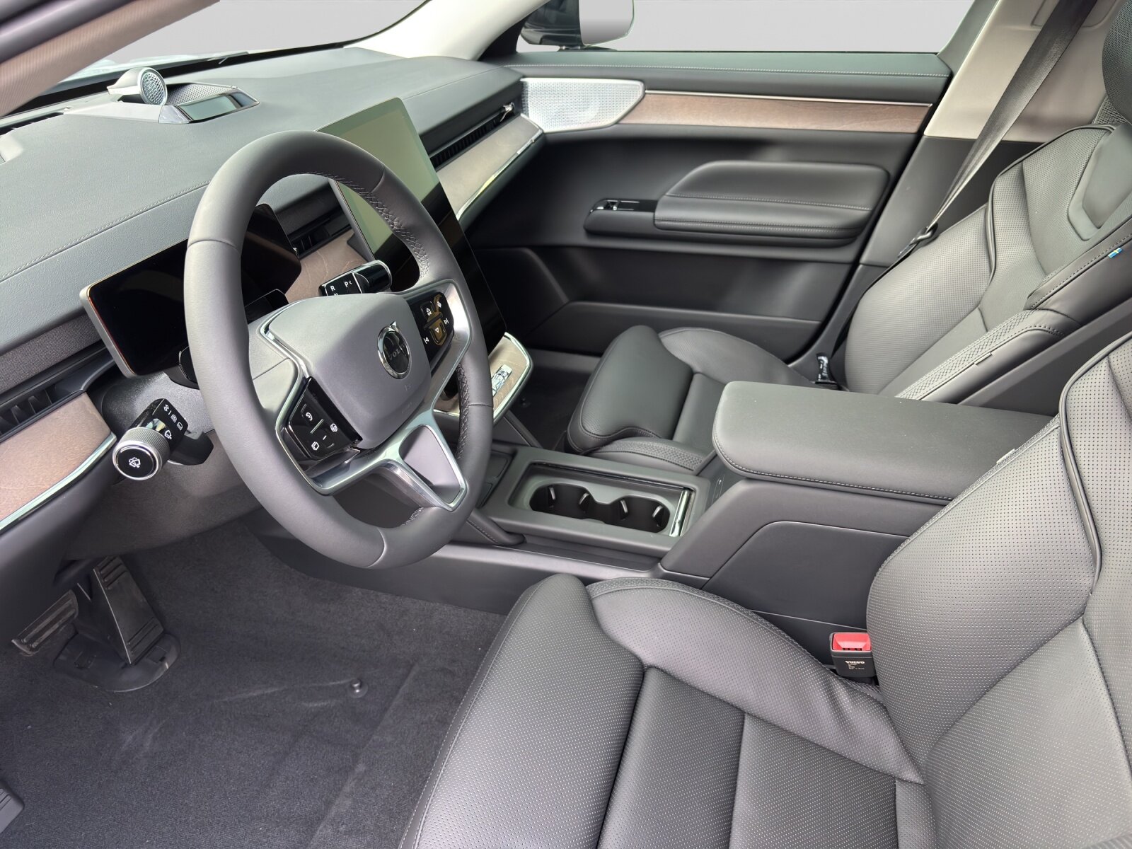 VOLVO ES90 Twin Performance Ultra AWD, Electric, Ex-demonstrator, Automatic - 4