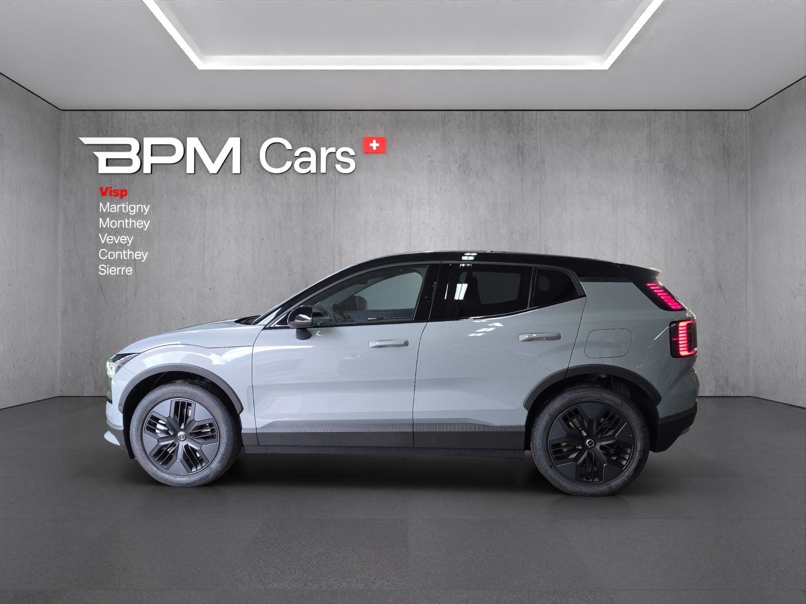 VOLVO EX30 Cross Country P8 69 kWh AWD Plus, Électrique, Voiture nouvelle, Automatique - 2