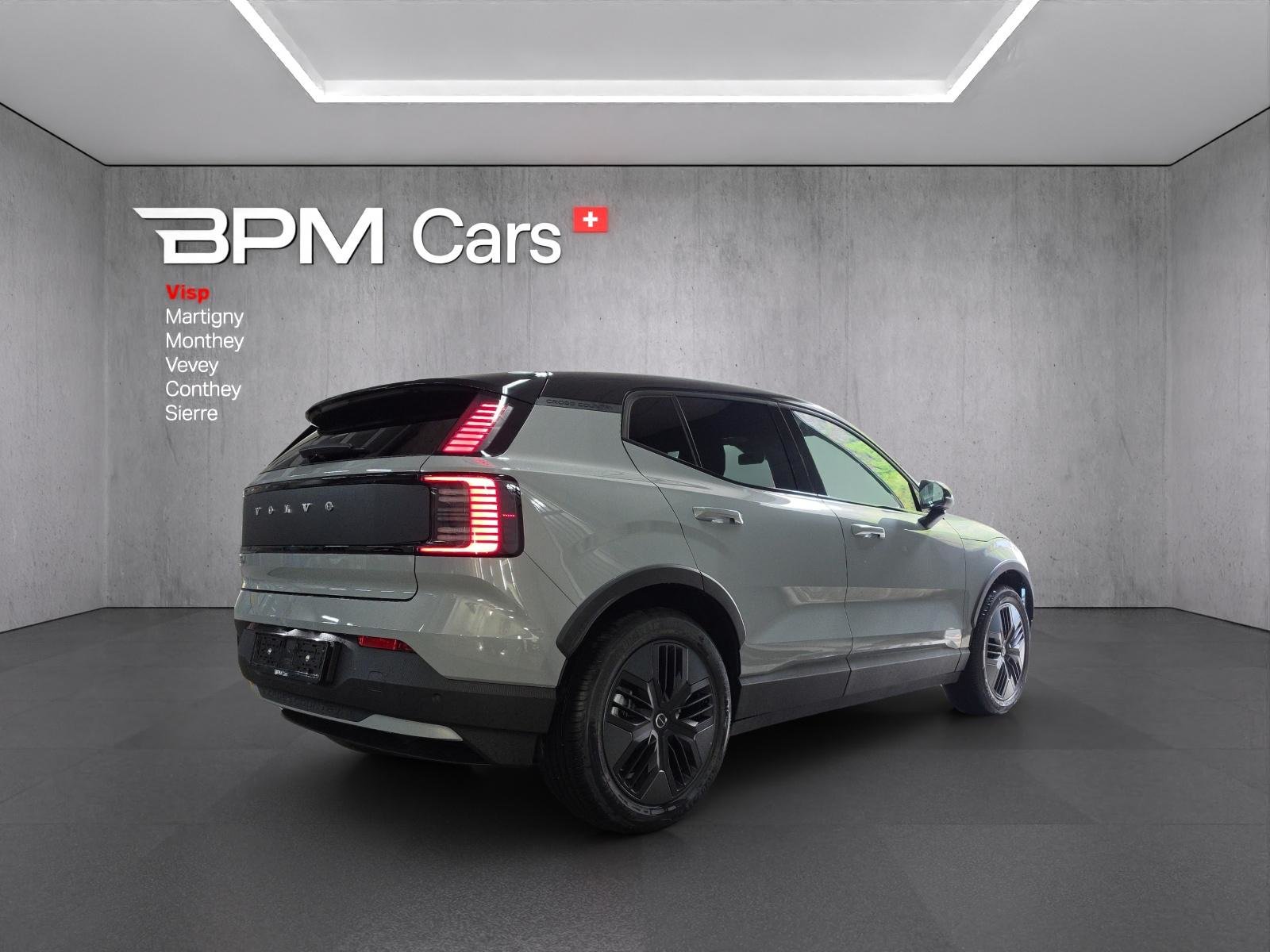 VOLVO EX30 Cross Country P8 69 kWh AWD Plus, Électrique, Voiture nouvelle, Automatique - 4