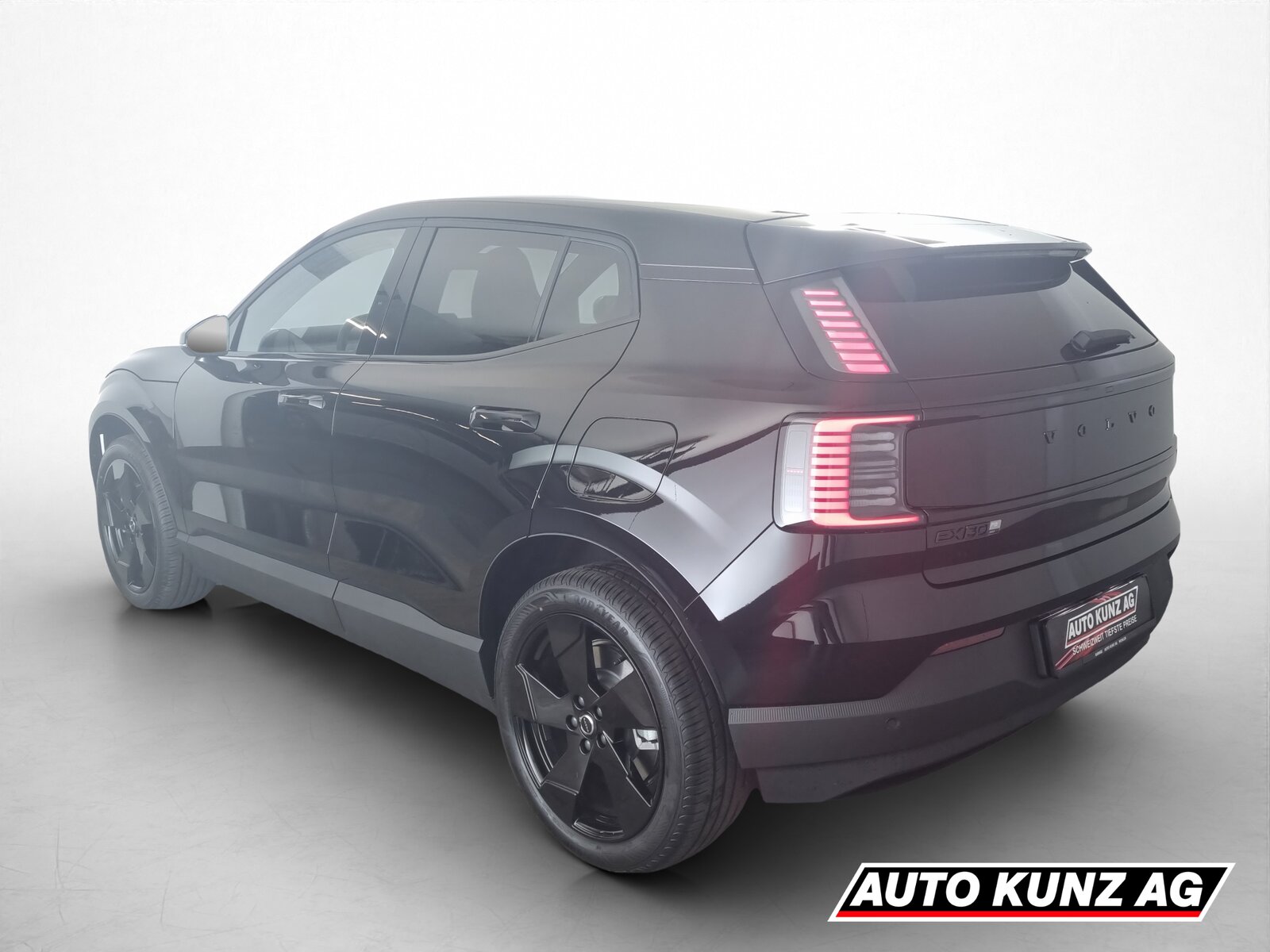 VOLVO EX 30 Twin Motor Performance Plus AWD, Électrique, Véhicule neuf pré-immatriculé, Automatique - 4