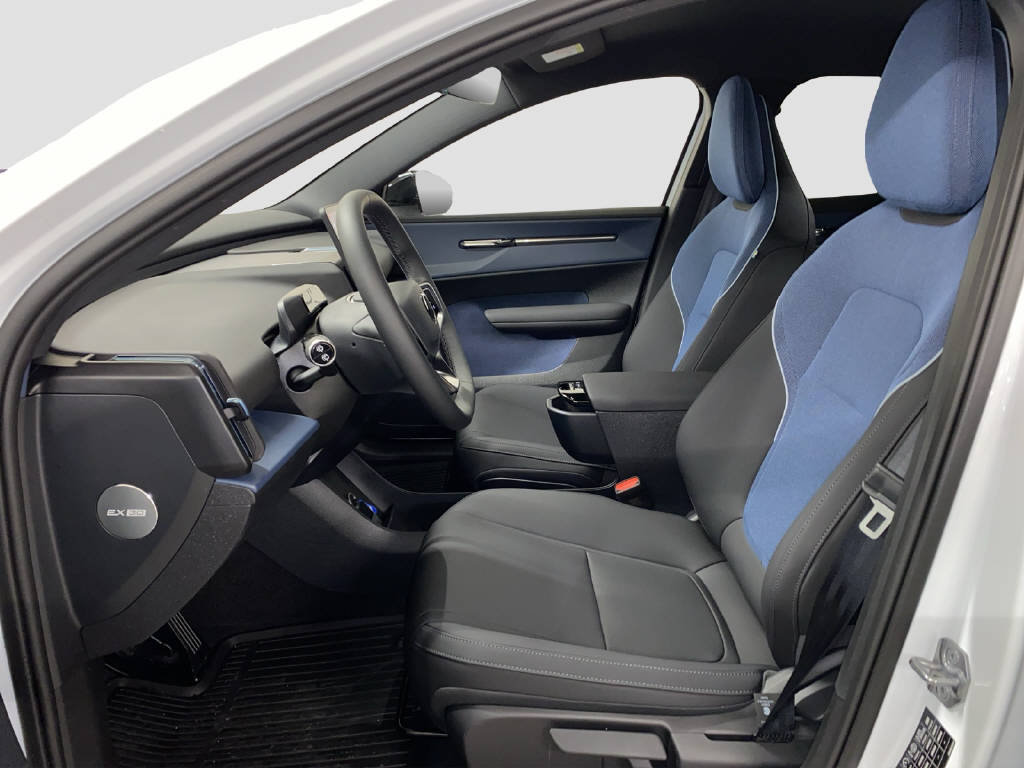 VOLVO EX30 E40 P5 WORKER, Electric, New car, Automatic - 6
