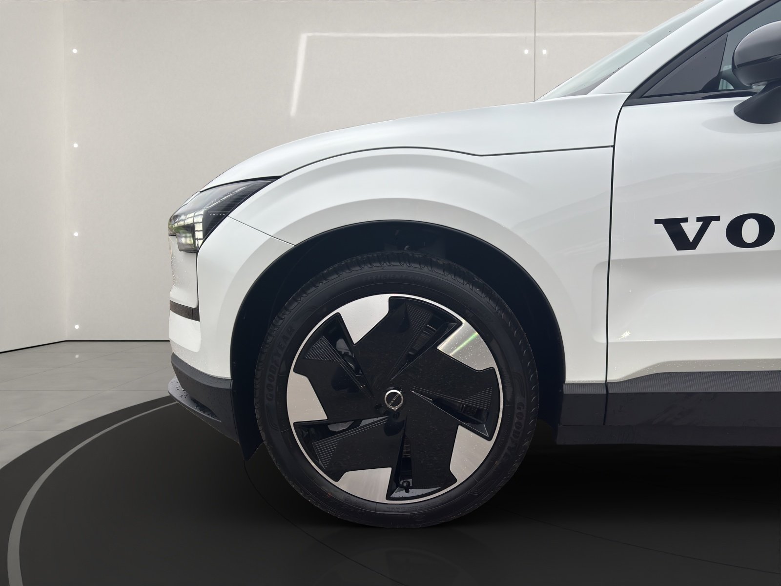 VOLVO EX30 E60 Twin Plus Performance AWD, Électrique, Voiture nouvelle, Automatique - 2