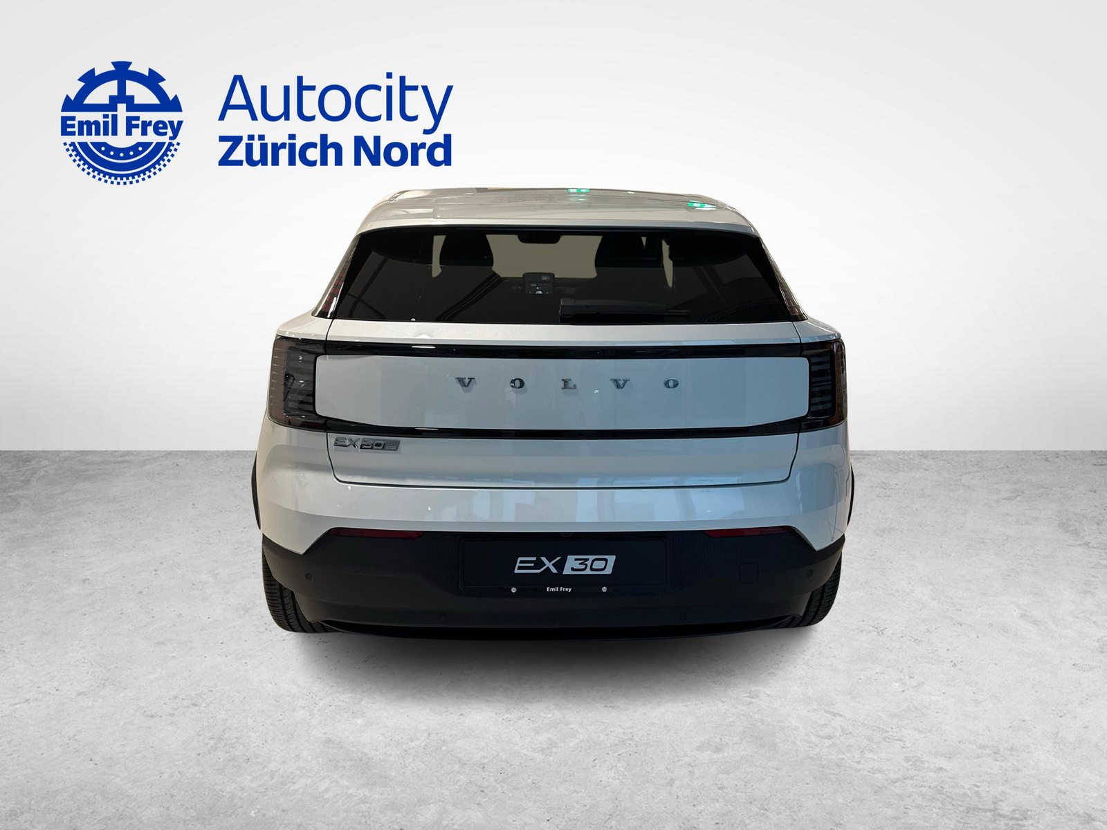 VOLVO EX30 E60 Plus, Electric, New car, Automatic - 6