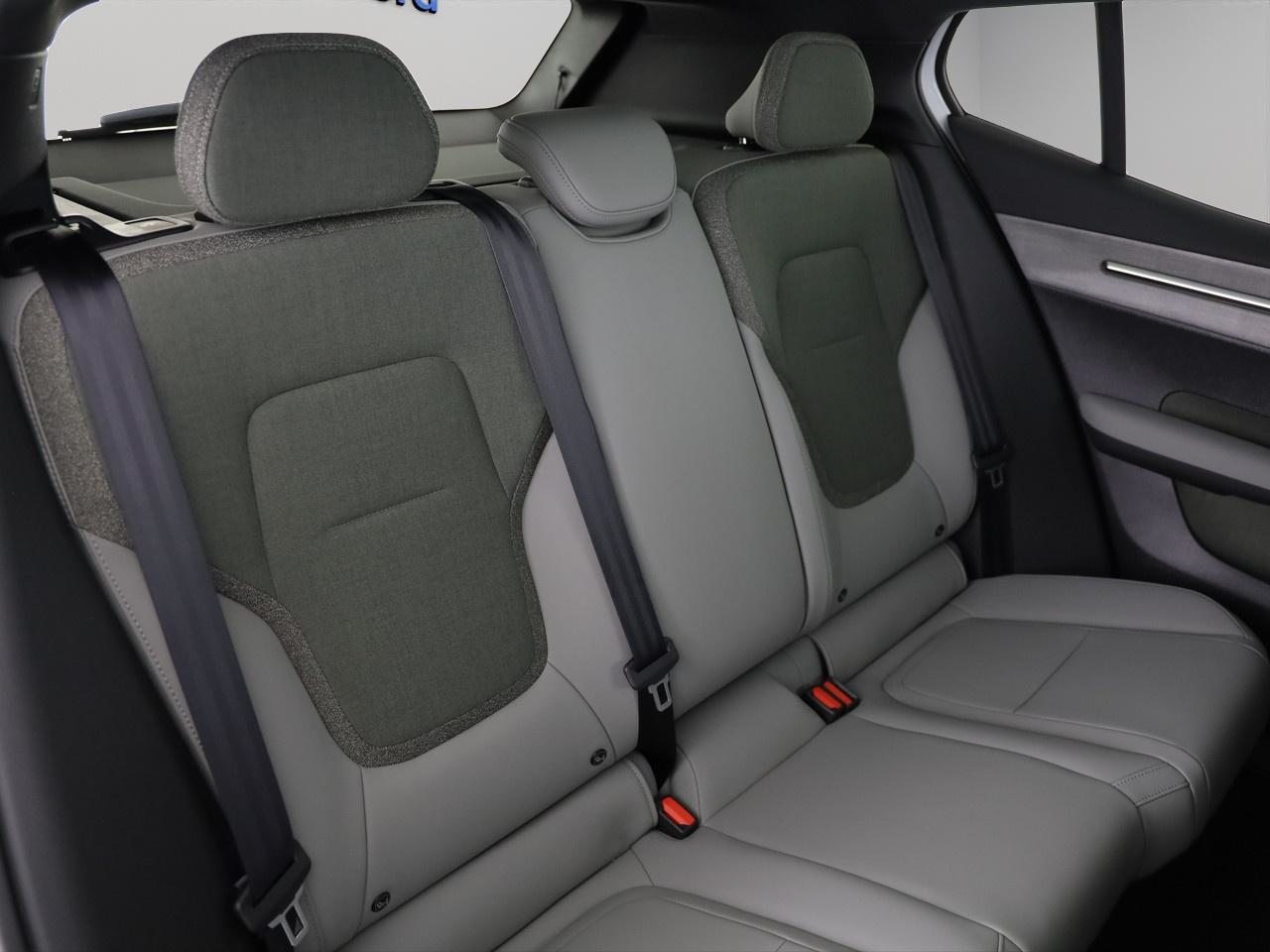VOLVO EX30 E60 Twin Ultra Performance AWD, Électrique, Voiture nouvelle, Automatique - 7