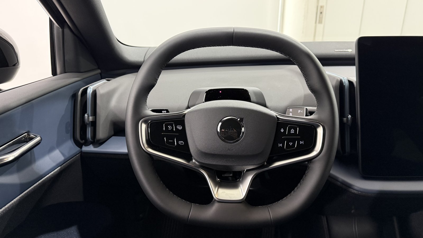 VOLVO EX30 E60 Twin Plus Performance, Électrique, Voiture nouvelle, Automatique - 5