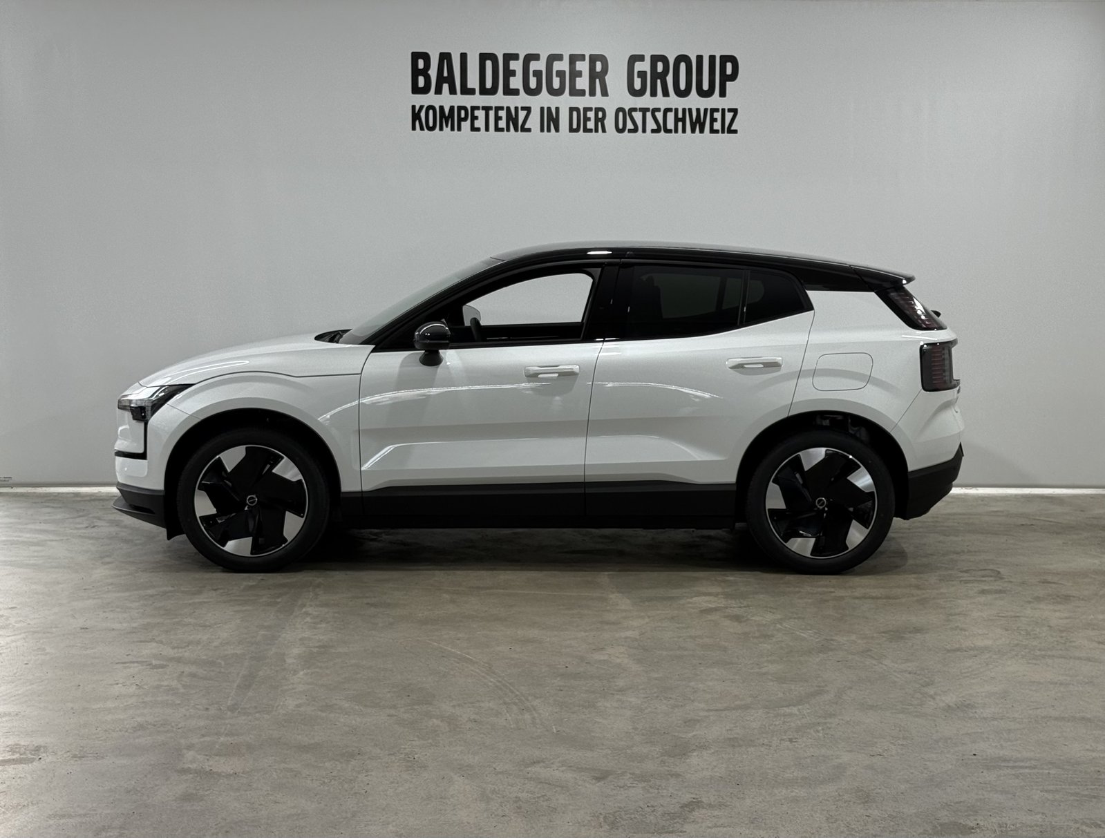 VOLVO EX30 E60 Twin Plus Performance, Électrique, Voiture nouvelle, Automatique - 2