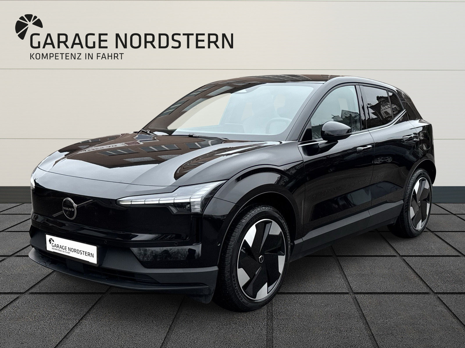 VOLVO EX30 E60 Twin Ultra Performance AWD