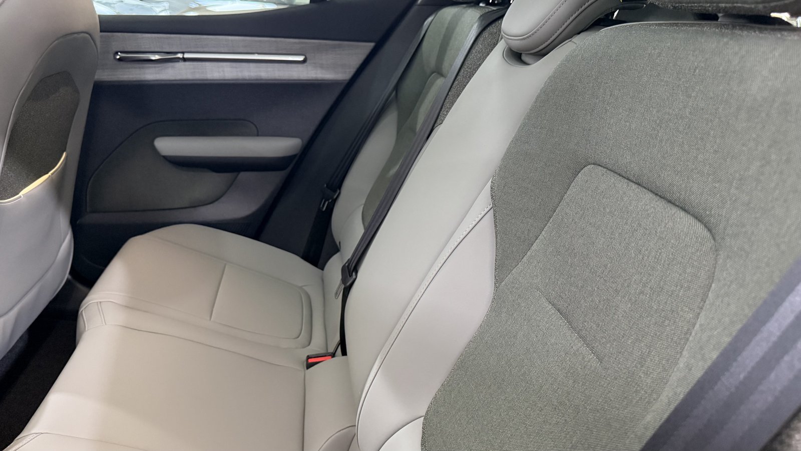 VOLVO EX30 CC E60 Twin Performance A, Elektro, Neuwagen, Automatik - 6