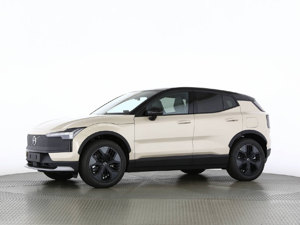 VOLVO EX30 CC Cross Country E60 Twin Performance AWD, Elettrica, Auto nuove, Automatico - 4