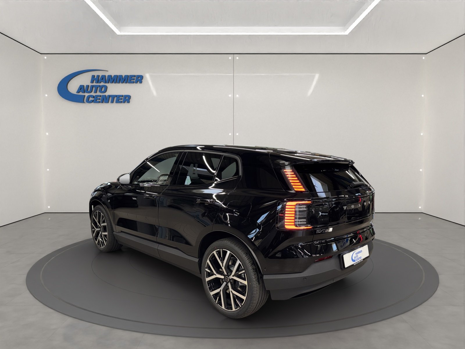 VOLVO EX30 E60 Twin Ultra Performance AWD, Elettrica, Auto nuove, Automatico - 4