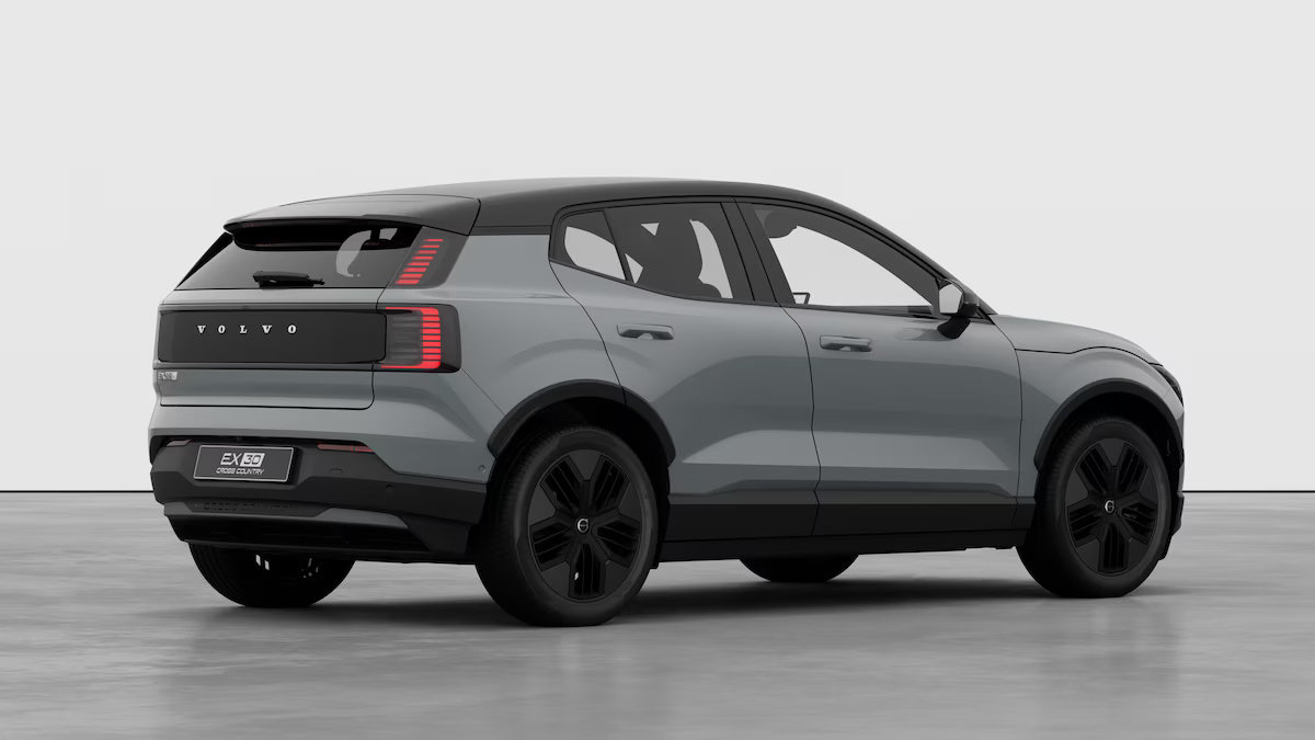 VOLVO EX30 CC E60 Twin Performance AWD, Elettrica, Auto nuove, Automatico - 3