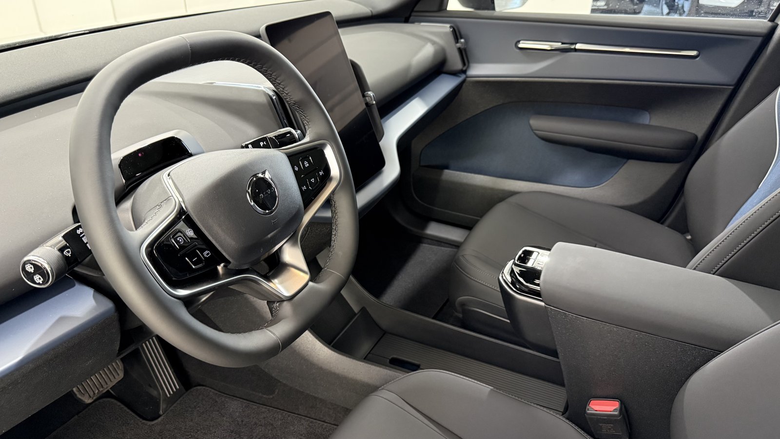 VOLVO EX30 E60 Twin Ultra Performanc, Elektro, Neuwagen, Automatik - 4