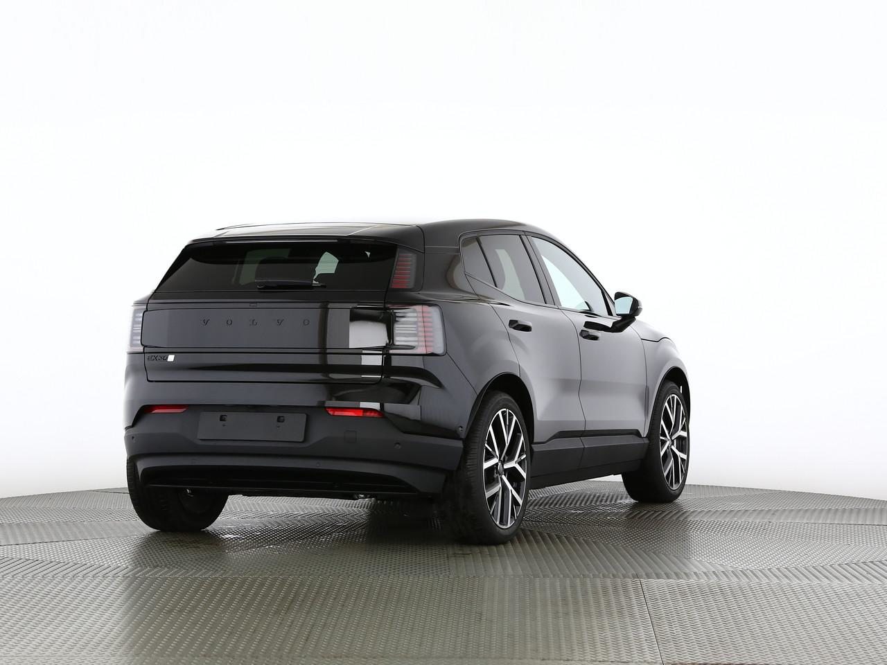 VOLVO EX30 E60 Twin Ultra Performance Sw. Black Ed. AWD, Électrique, Voiture nouvelle, Automatique - 2