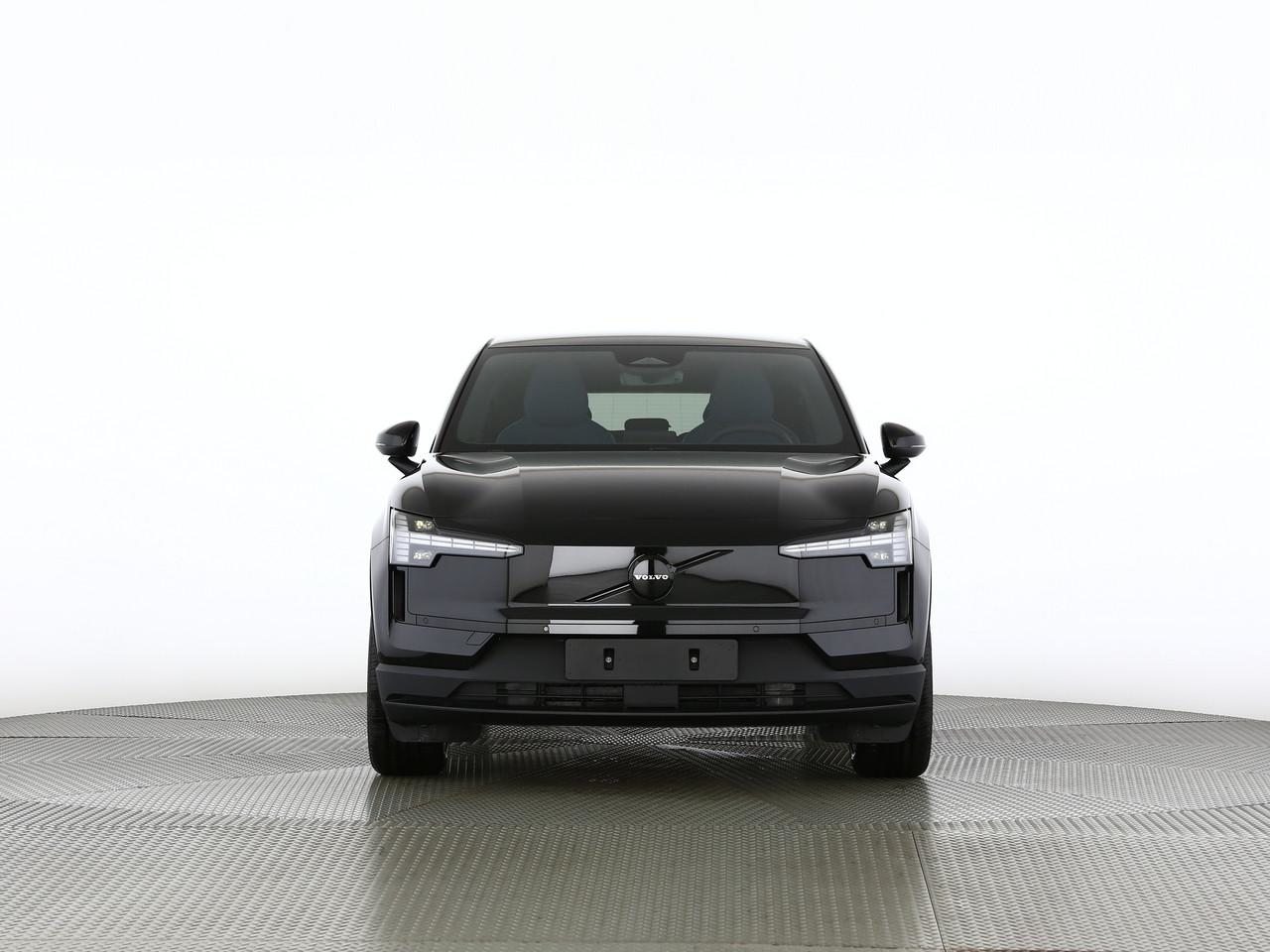 VOLVO EX30 E60 Plus Swiss Black Edition, Électrique, Voiture nouvelle, Automatique - 5