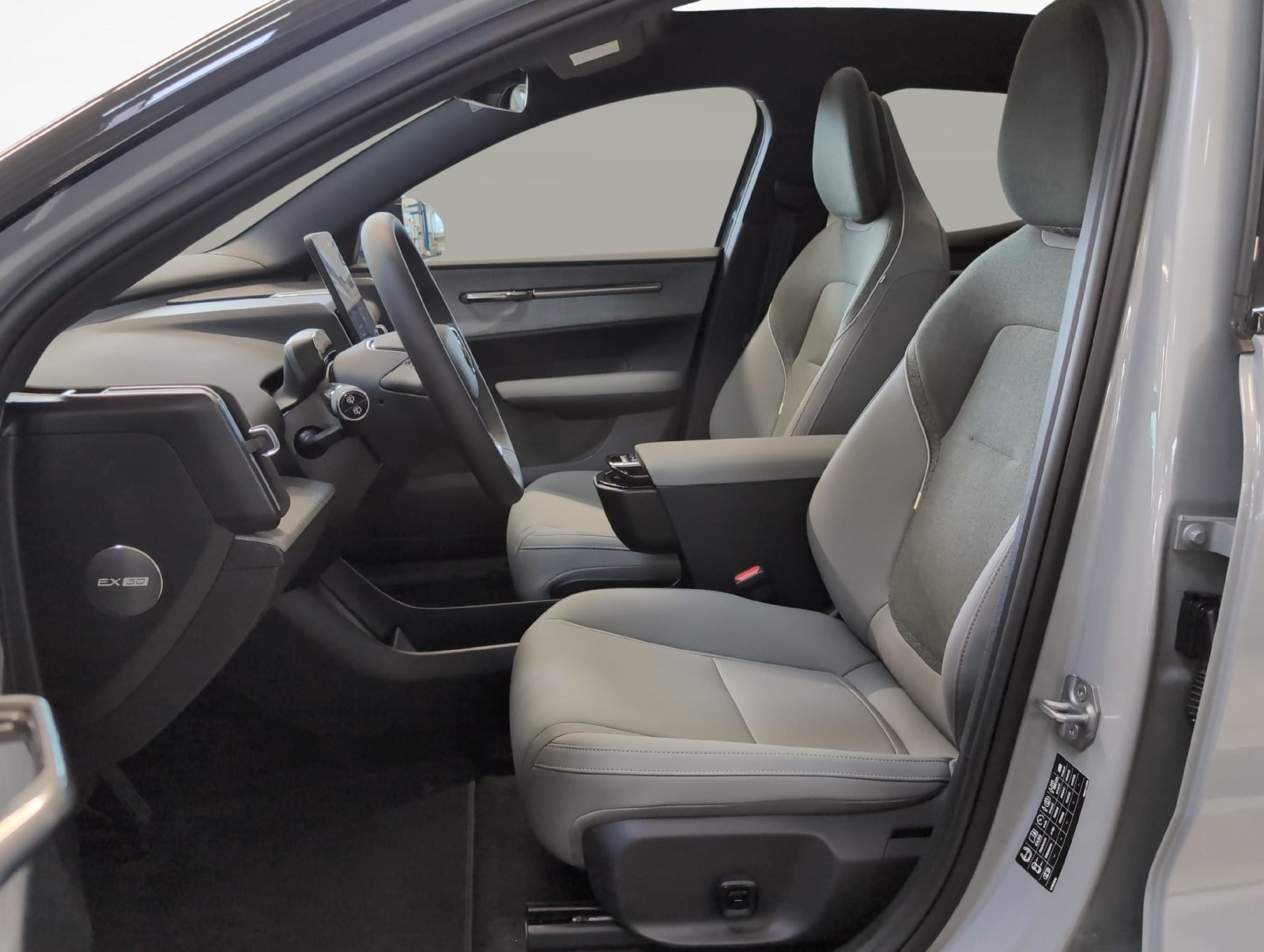VOLVO EX30 CC E60 Twin Performance AWD, Elektro, Neuwagen, Automatik - 5