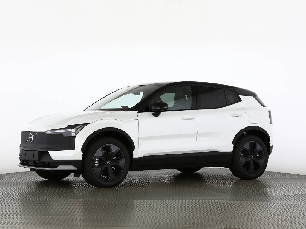 VOLVO EX30 Cross Country P8 Ultra AWD, Electric, New car, Automatic - 4