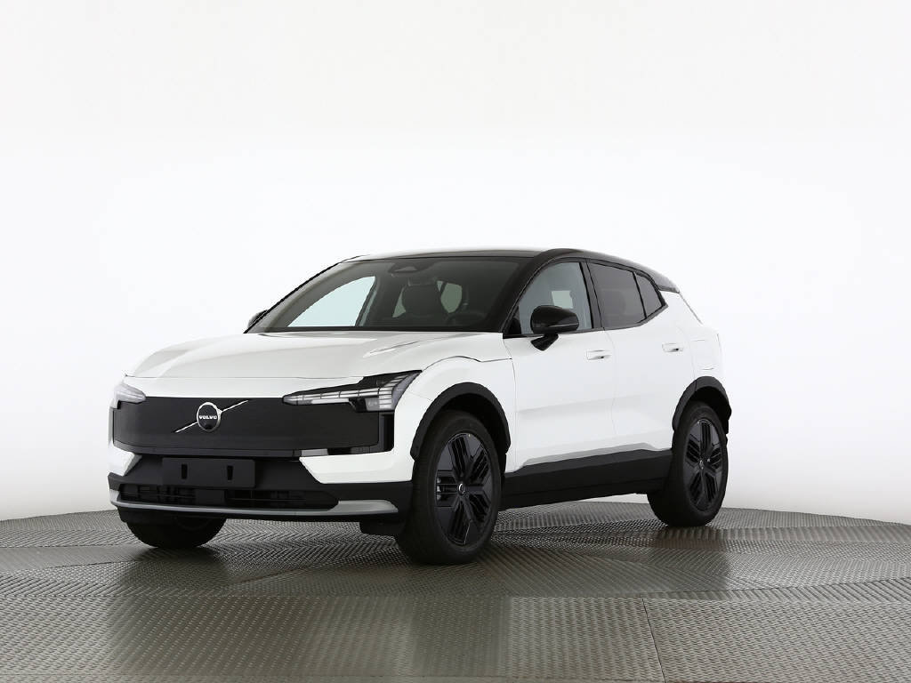 VOLVO EX30 Cross Country P8 Ultra AWD