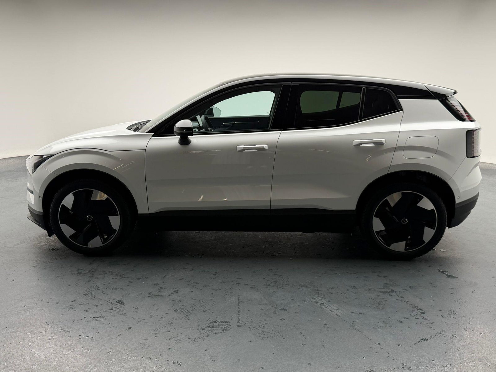 VOLVO EX30 E60 Twin Ultra Performance AWD, Electric, New car, Automatic - 3