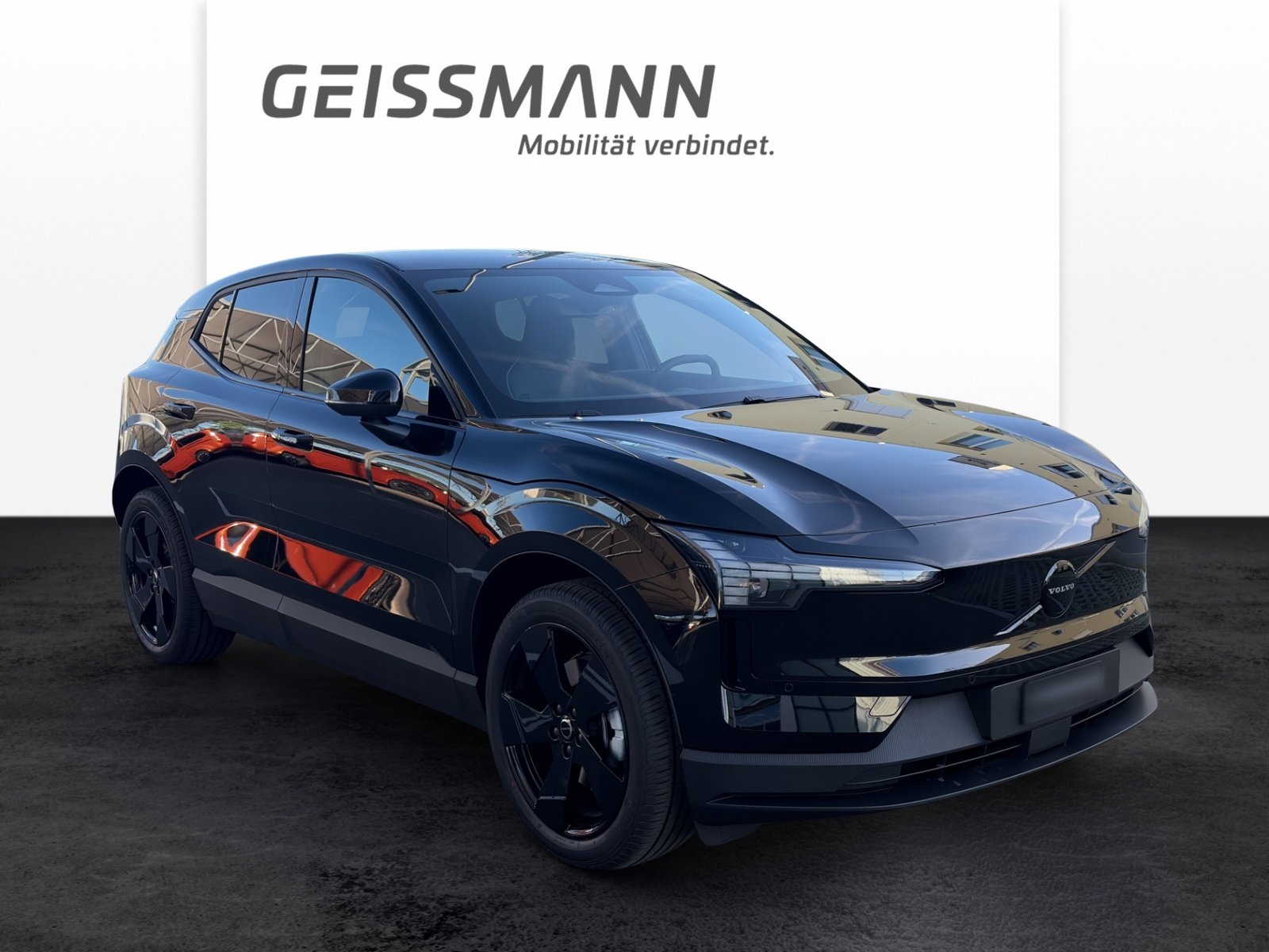 VOLVO EX30 E60 Plus Swiss Black Edition, Elektro, Neuwagen, Automatik - 2