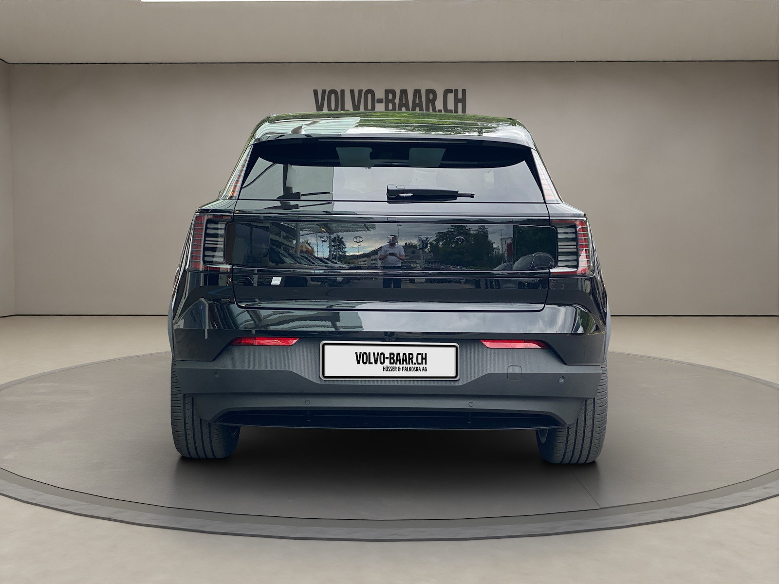 VOLVO EX30 E60 Plus Swiss Black Edition, Elettrica, Auto nuove, Automatico - 4
