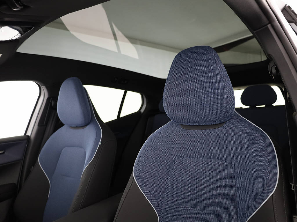 VOLVO EX30 Cross Country P8 Twin Performance AWD, Électrique, Voiture nouvelle, Automatique - 3