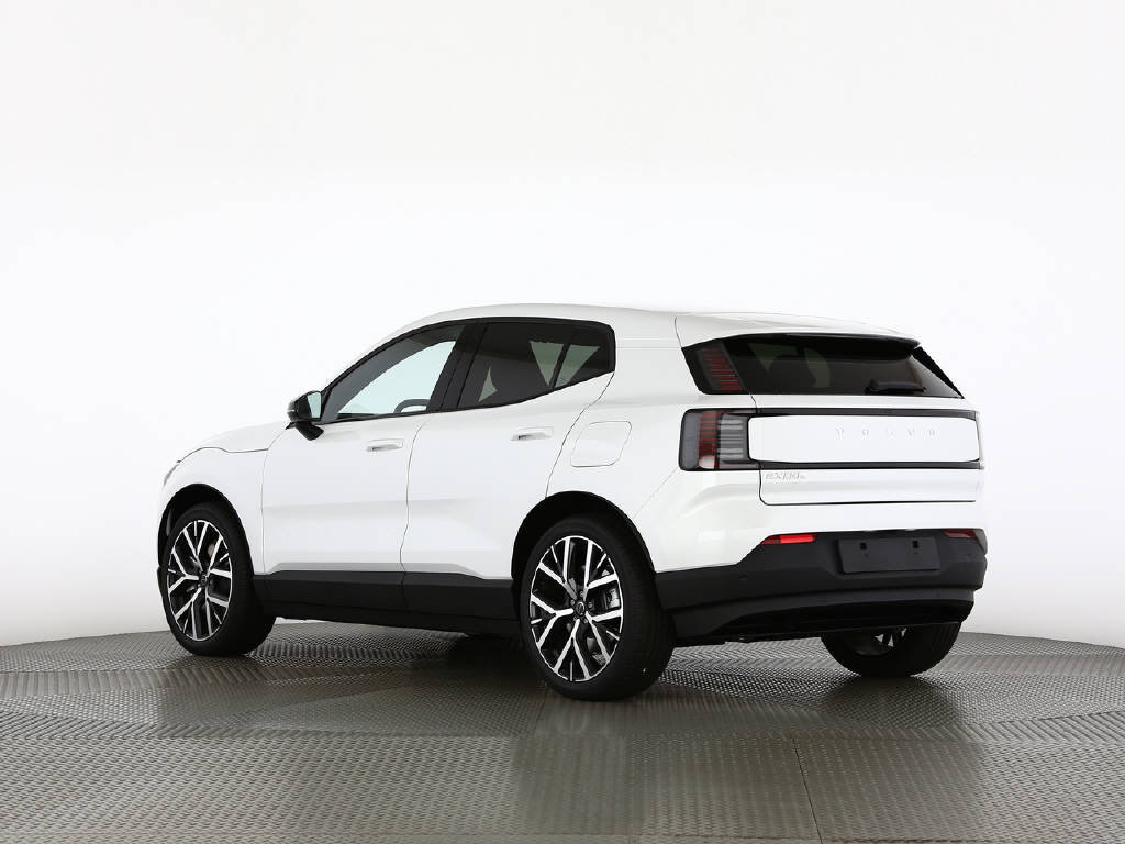VOLVO EX30 P8 Plus AWD, Électrique, Voiture nouvelle, Automatique - 5