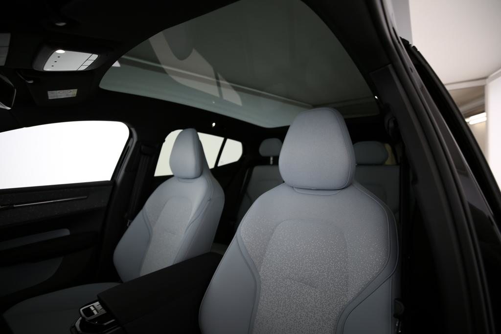 VOLVO EX30 E60 Twin Ultra Performance AWD, Electric, New car, Automatic - 6
