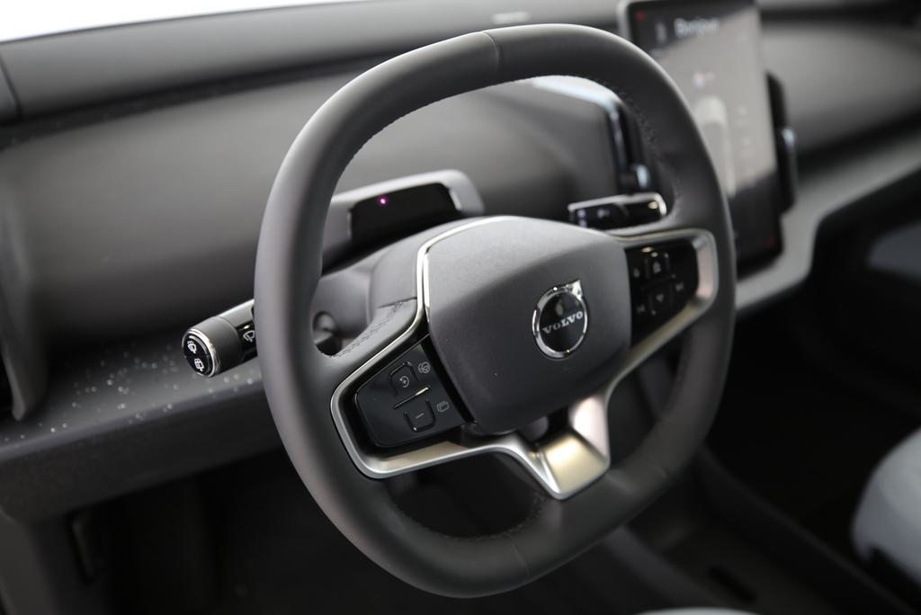 VOLVO EX30 E60 Twin Ultra Performance AWD, Electric, New car, Automatic - 7