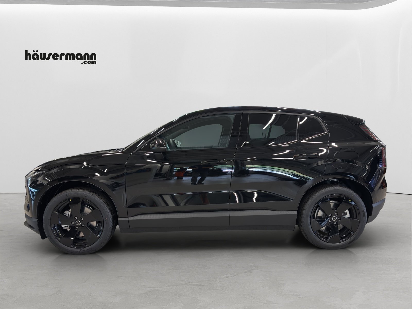 VOLVO EX30 Plus XCENTRIC Black Edition, Elektro, Neuwagen, Automatik - 2