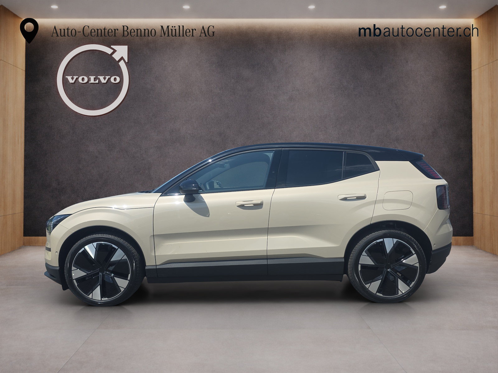 VOLVO EX30 E60 Twin Ultra Performance AWD, Elettrica, Auto nuove, Automatico - 2
