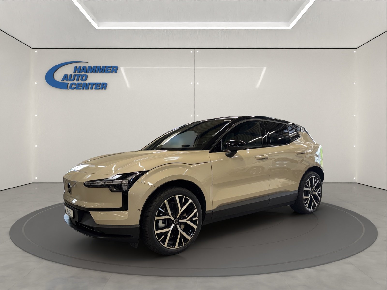 VOLVO EX30 P8 Ultra AWD