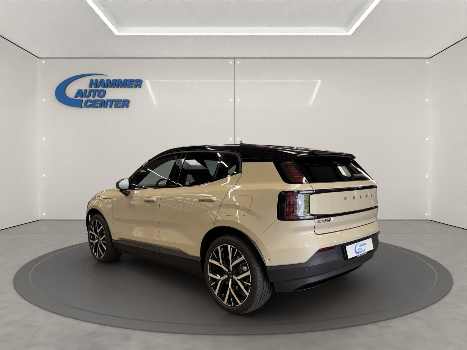 VOLVO EX30 P8 Ultra AWD, Elektro, Neuwagen, Automatik - 3