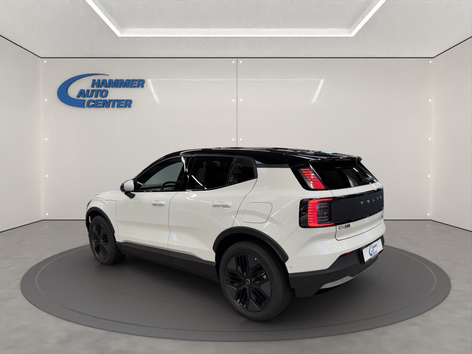 VOLVO EX30 CC P8 Ultra AWD, Elettrica, Auto nuove, Automatico - 3