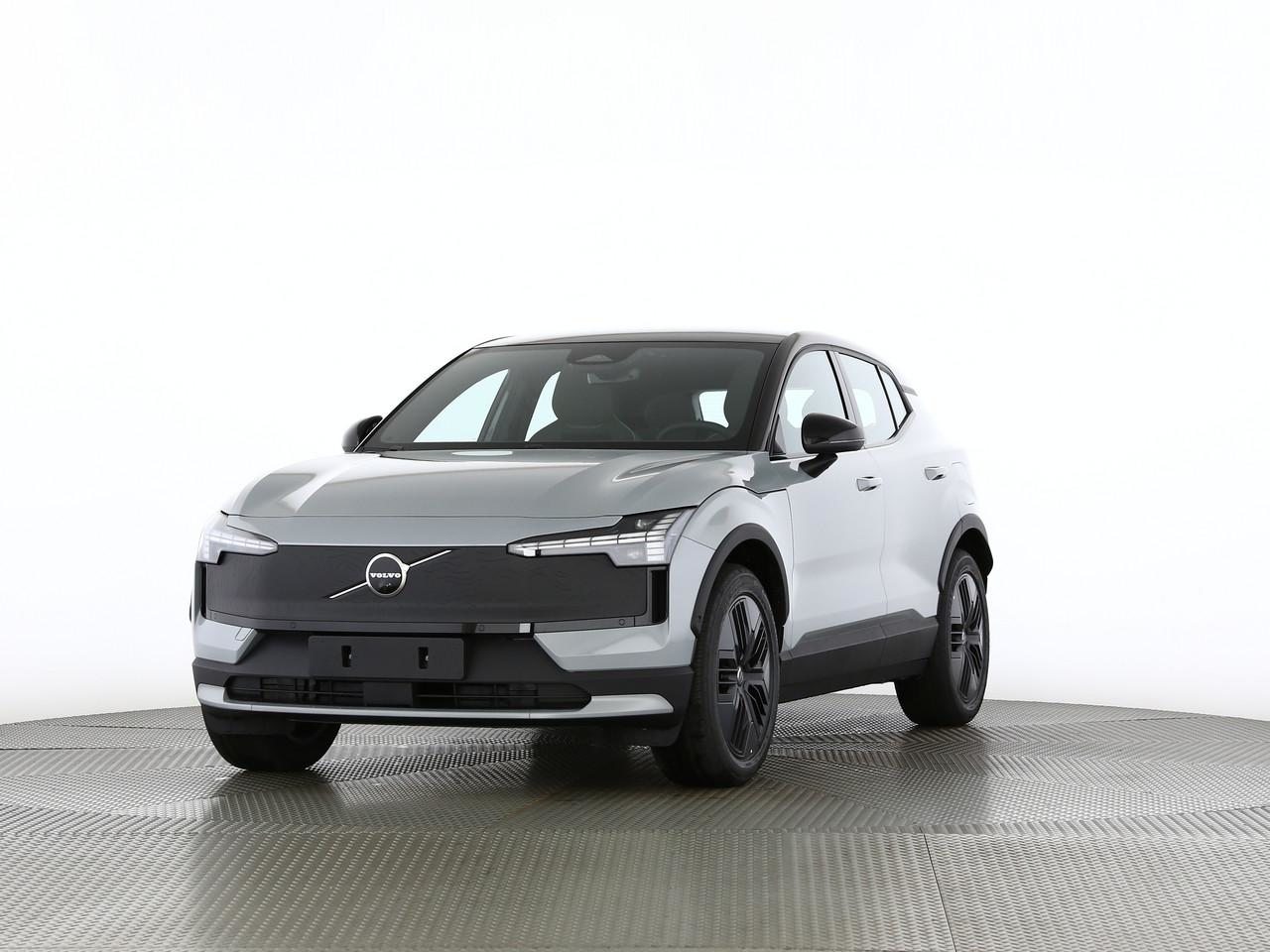VOLVO EX30 CC P8 Ultra AWD